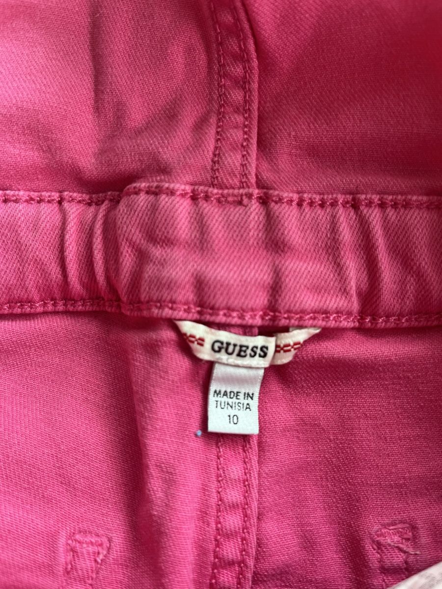 Guess Pantaloni: Shorts Guess Gr.10. (140) – Usato da Kriens venduto da burnauc 5