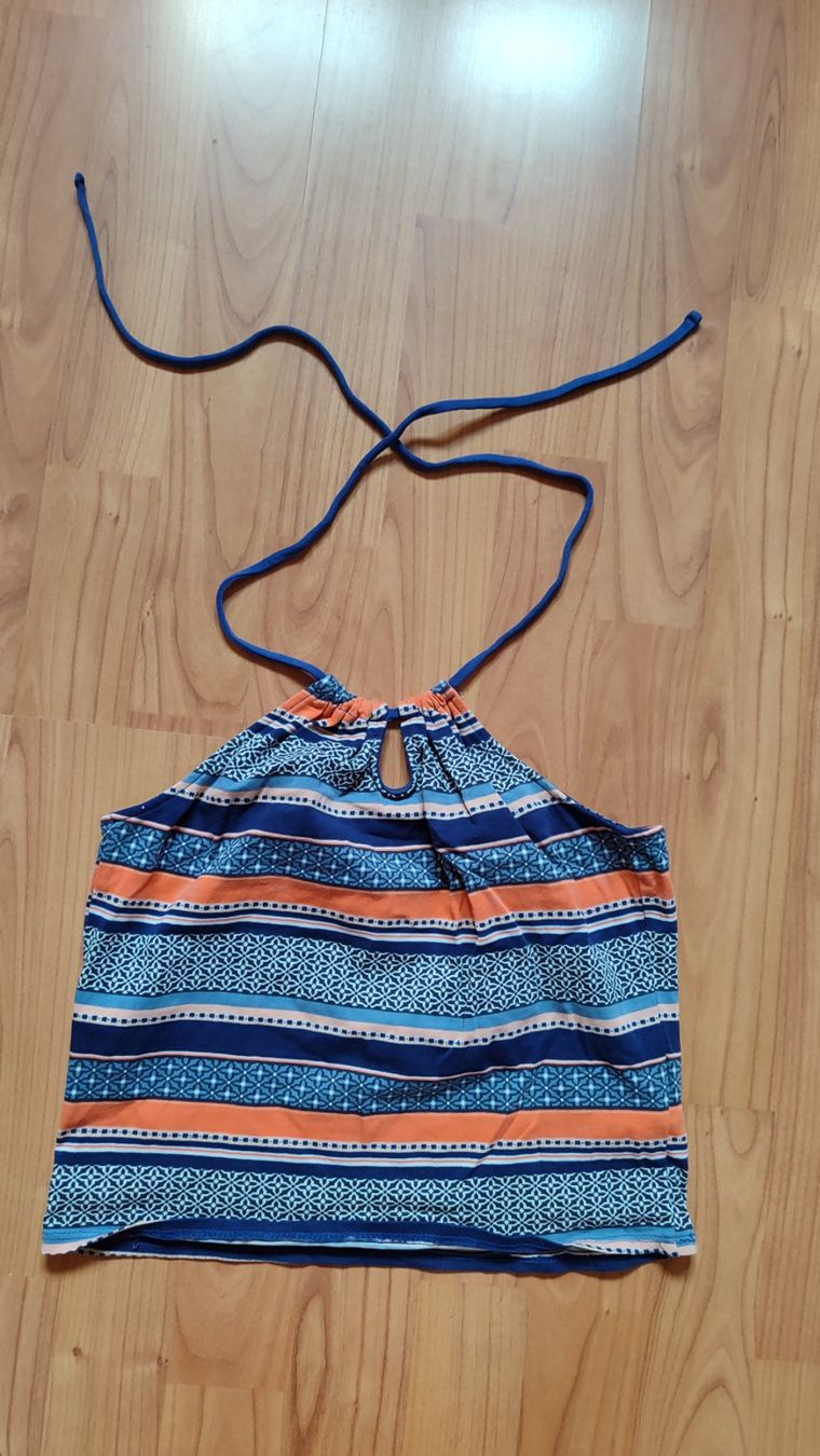 Pull&Bear Lotti di vestiti: Sommer Set: Tops, Shirts, Oberteile, Gr. S – Nuovo (secondo la descrizione) da Brüttisellen venduto da nic_xm7s 1