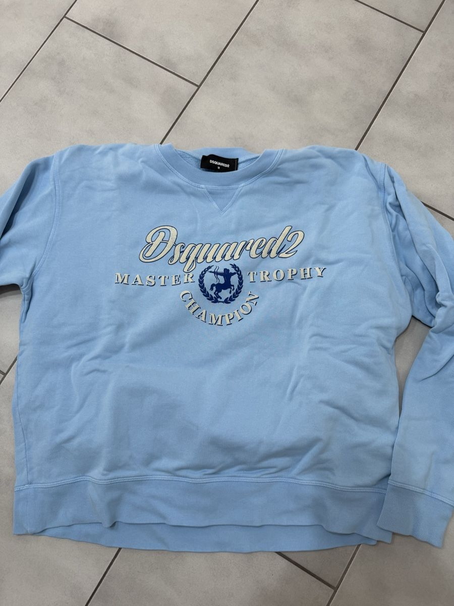 Dsquared2 Pullover & Sweatshirts: Dsquared2 Pullover hellblau Master Trophy Grösse M – Gebraucht aus Ostermundigen von wal_2qf6 2