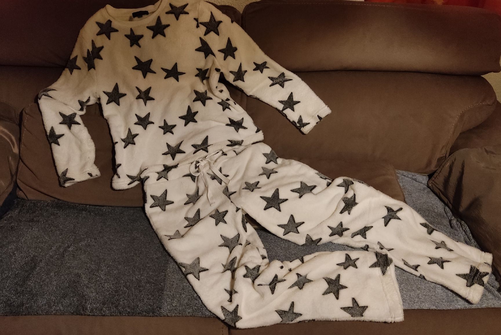 Negligees & Pyjamas: .pyjama, – Neu (gemäss Beschreibung) aus Chalais von Aneson