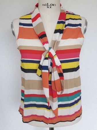 Fröhliche  Seidenbluse mit Schluppe  Gr. 36 Alice&Olivia