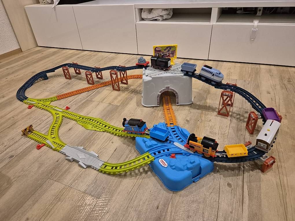 Fisher-Price Giocattoli: Thomas and Friends Eisenbahn Set – Usato da Oberriet SG venduto da die_2fgz 3