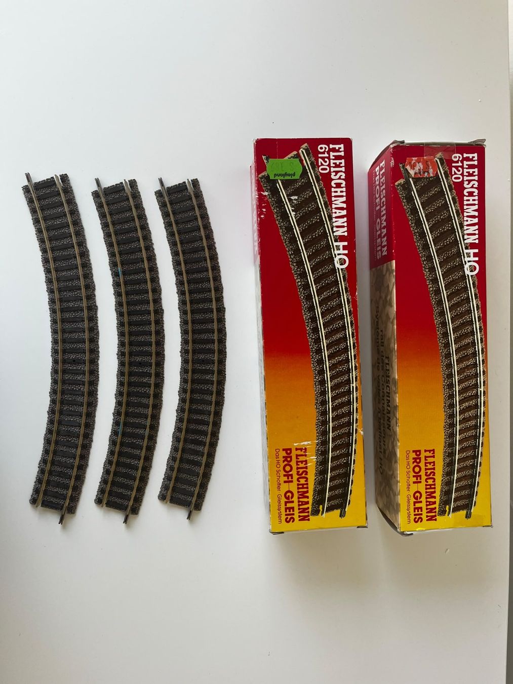 Fleischmann Modelleisenbahnen: 23x Gebogenes Gleis R1 – Gebraucht aus Baden von Muschti