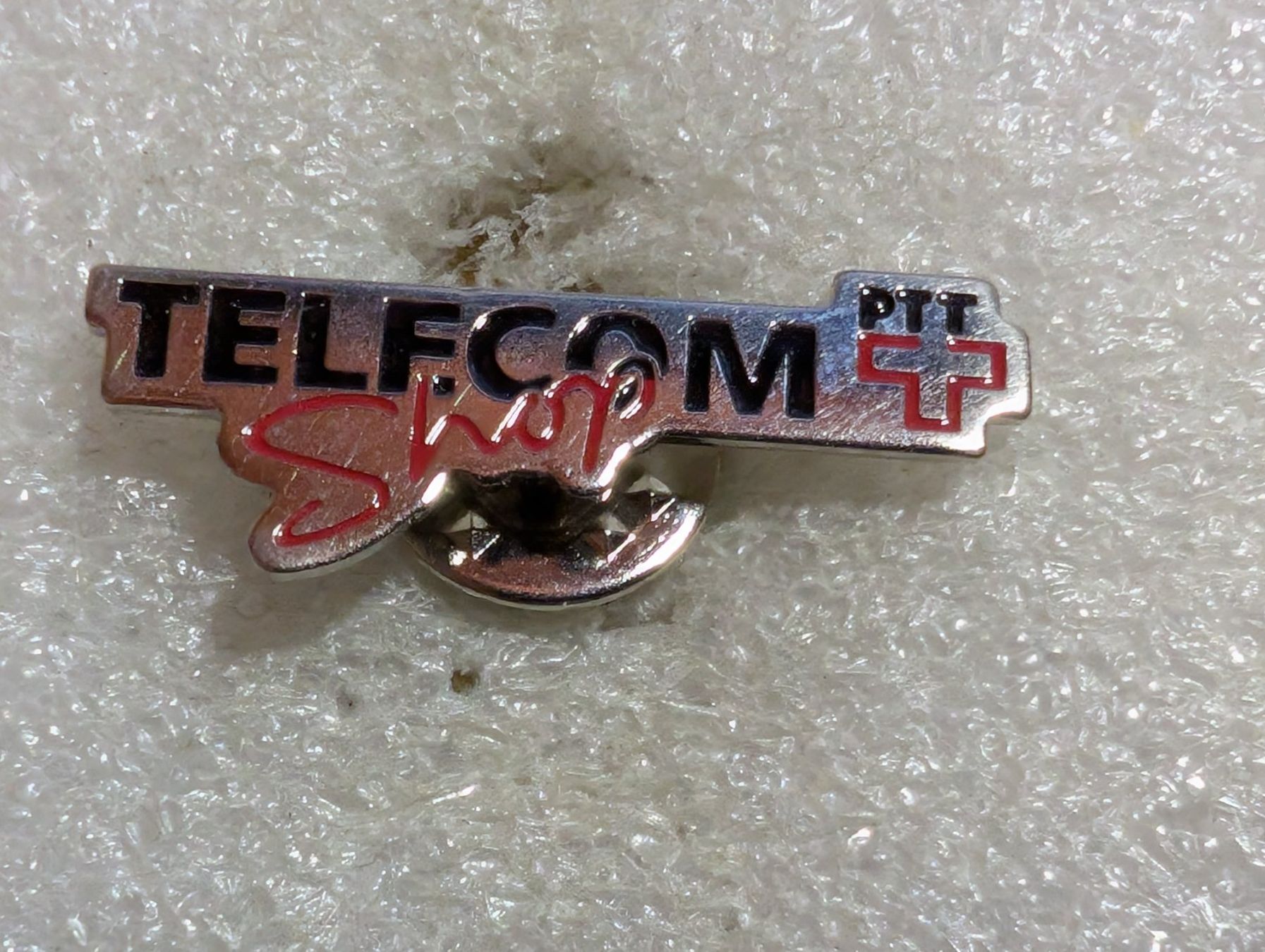 Plaquettes & Badges: Ansteckbutton 242: PTT Telecom – D'occasion à Oppligen par Pin-Fall-Shop