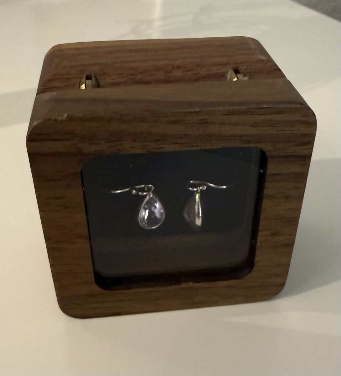 Ohrringe & -stecker: Ohrhänger Silber mit violettem Stein – Neu (gemäss Beschreibung) aus Emmenbrücke von ste_2cpx 2