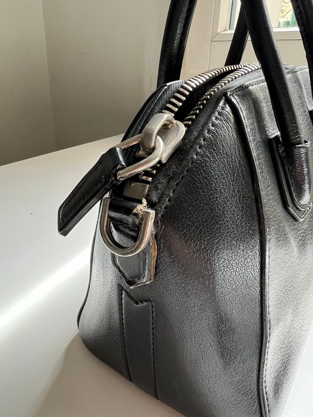 Givenchy Borse: Givenchy Mini Antigona, Black, 2014 – Usato da Zürich venduto da cefanie 4