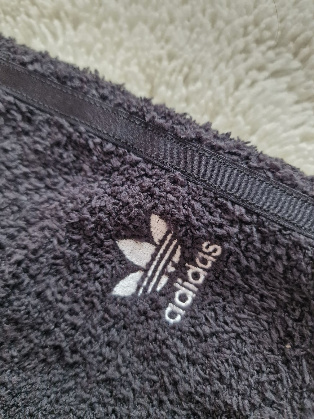 Adidas Lots de vêtements: Ensemble Adidas neuf  – Neuf avec emballage d'origine à Yverdon-les-Bains par Ed9lude 6