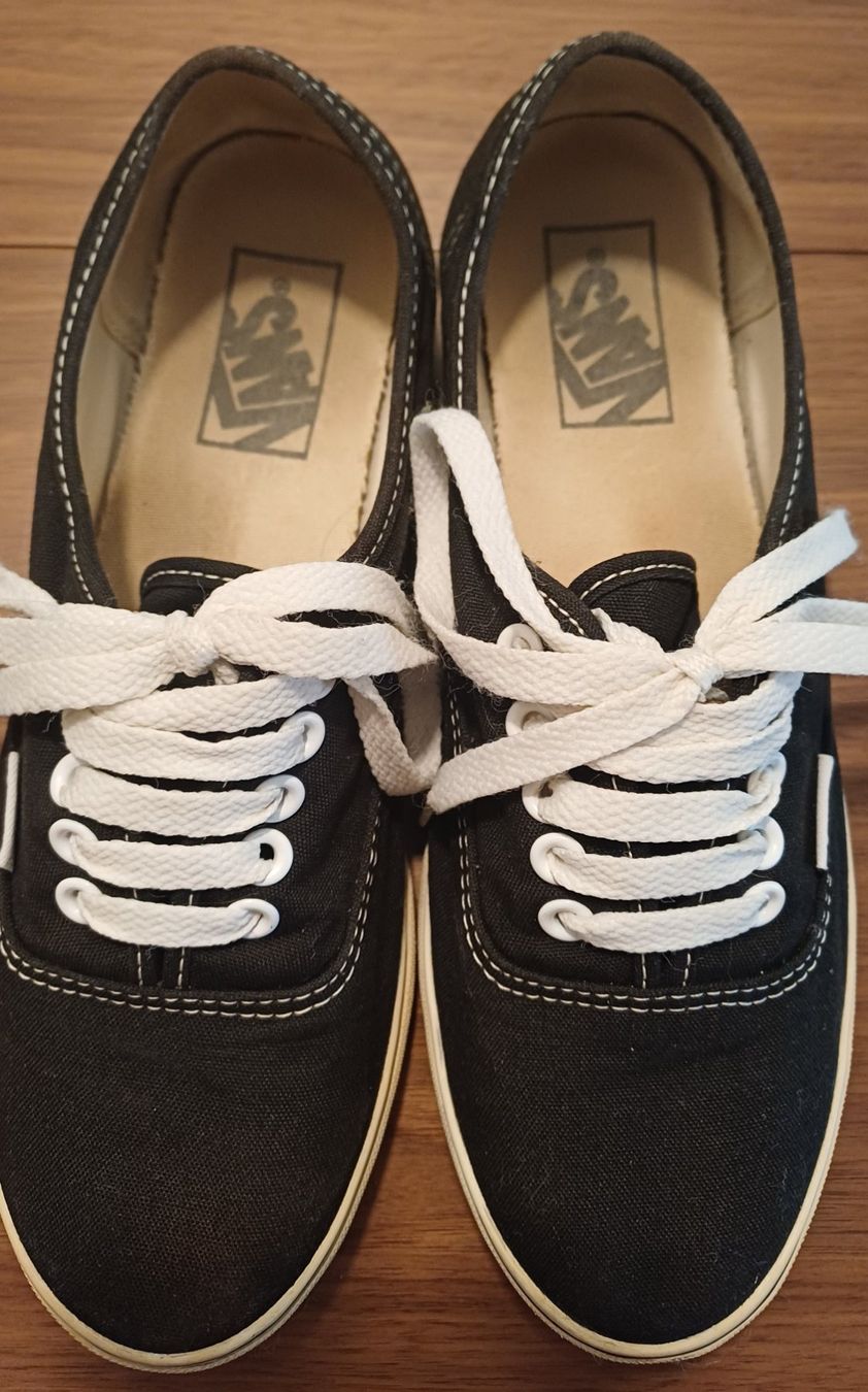 Vans Scarpe da uomo: Vans, Vintage, Grösse 38, Schwarz-Weiss – Usato da Aarau venduto da DangerDanger 3