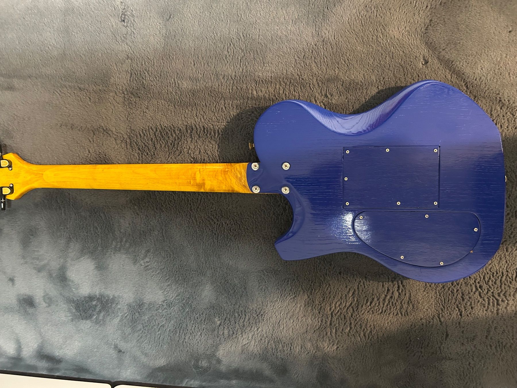 Strumenti musicali: E Gitarre – Usato da Bottmingen venduto da Stanko5 3