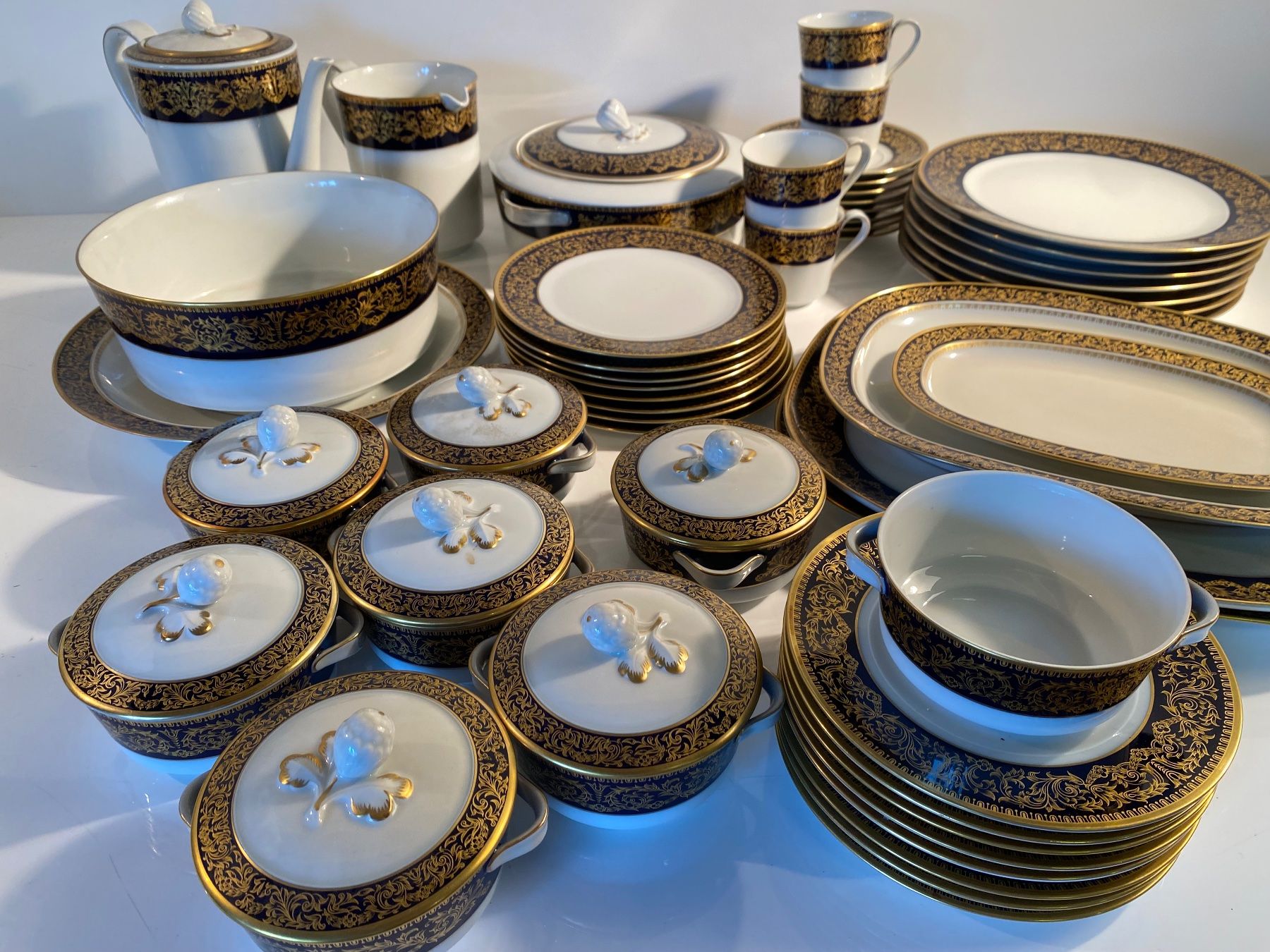 Geschirrsets: Vintage Geschirr-Service Langenthal Château – Gebraucht aus Ballwil von ClassicGallery 4