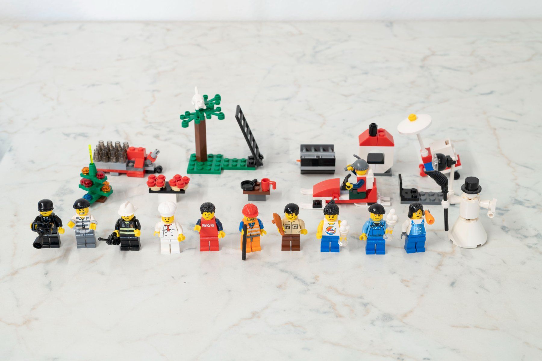 Lego Kit di costruzioni: LEGO City 7724 Advent Calendar 2008 – Usato da Gorduno venduto da MirellaDaniel