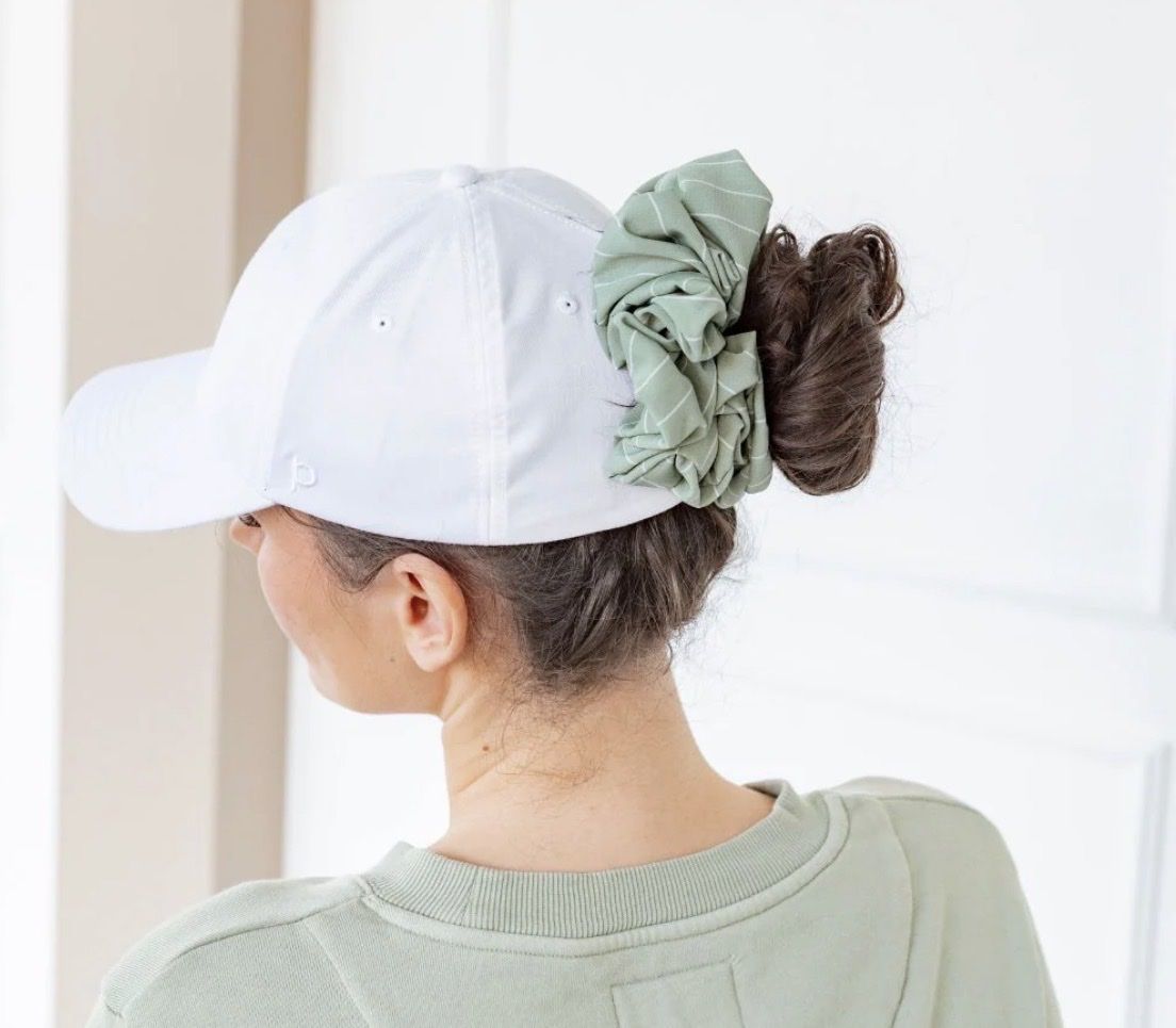 Hüte, Mützen & Caps: Ponyback everyday fit white hat – Neu und originalverpackt aus Bovernier von jba_cr9f 4