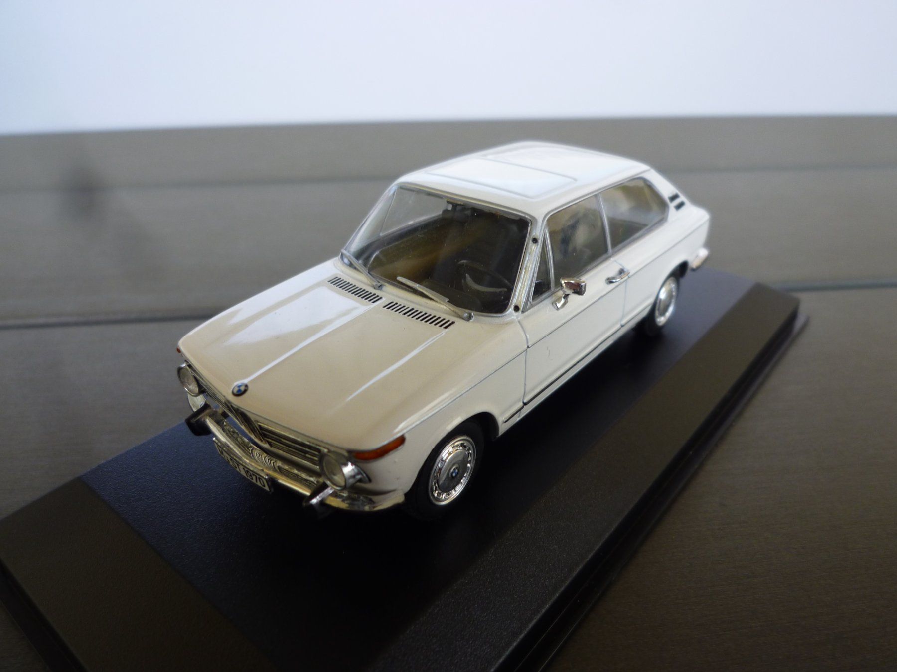BMW Modellini d'auto: BMW 1800 Touring – Difettoso da Flawil venduto da Imperiosud 1