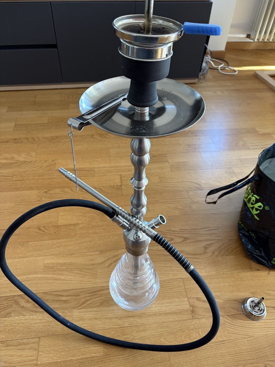 Amy Deluxe Wasserpfeifen: Shisha amy deluxe – Gebraucht aus Wattwil von Mehl420