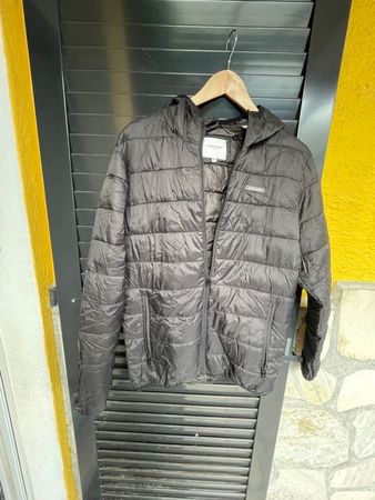 Kinder Jack & Jones Steppjacke Übergang schwarz XS (164/170)