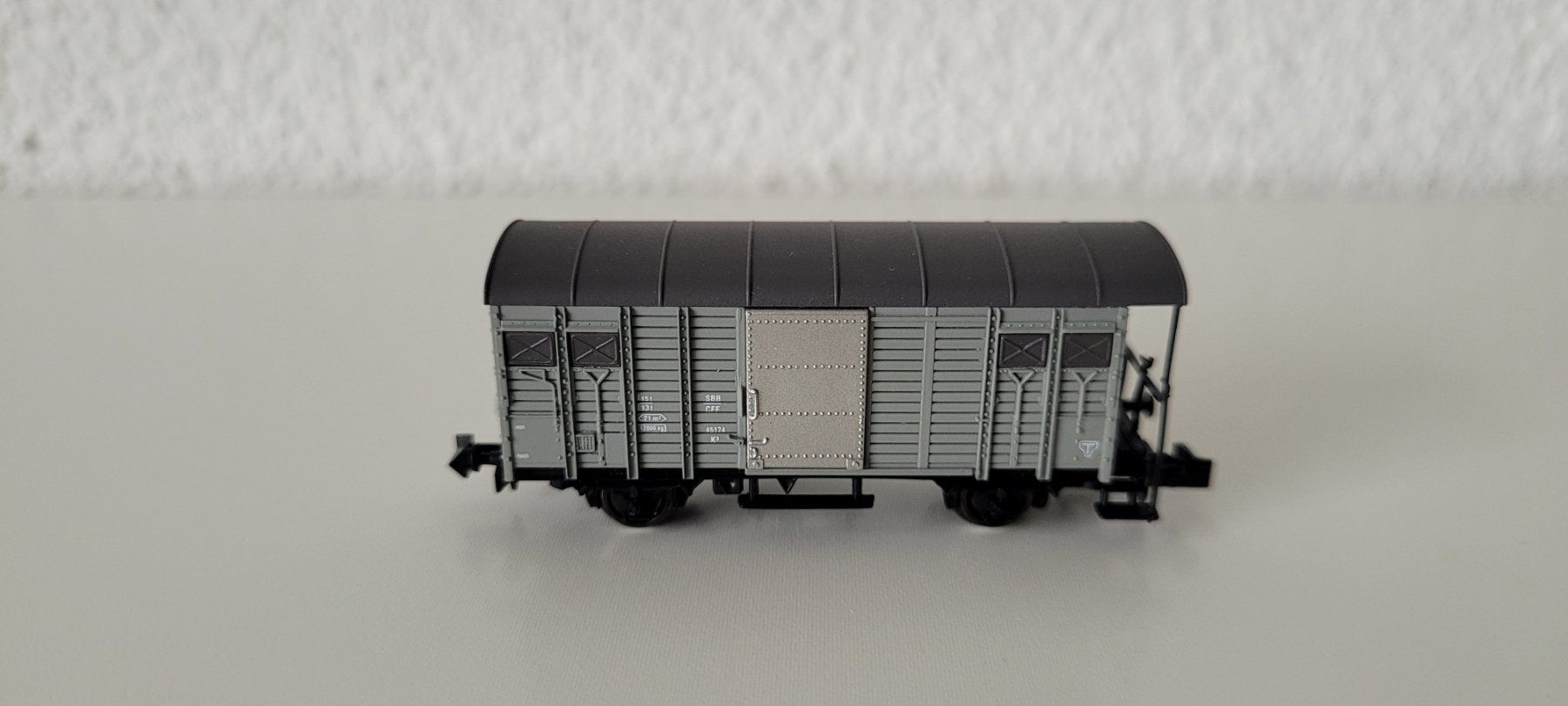 Hobbytrain Modellini di ferrovie: Gedeckter Güterwagen K3 / Hobbytrain 31082 – Usato da Wittenbach venduto da Hase113 3