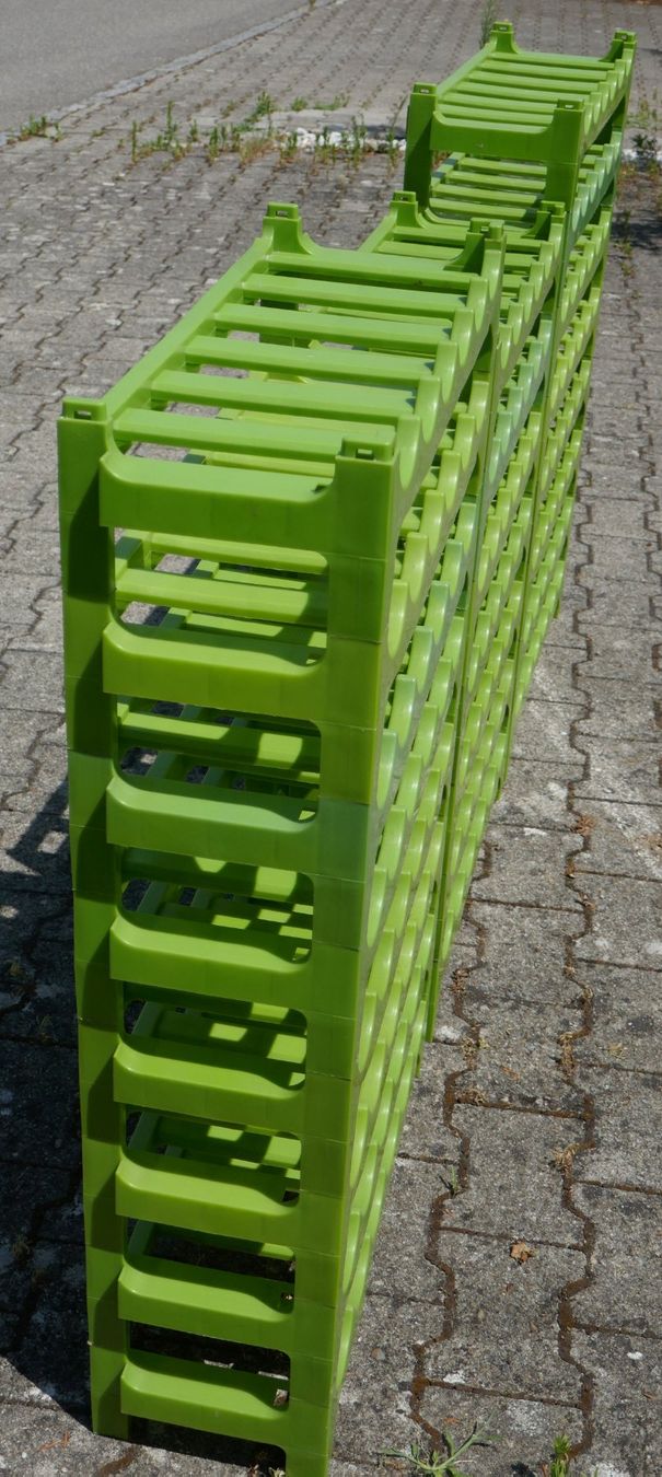 Regale: Stapelbare Weinregal-Elemente – Gebraucht aus Muri b. Bern von Stefan4242 4