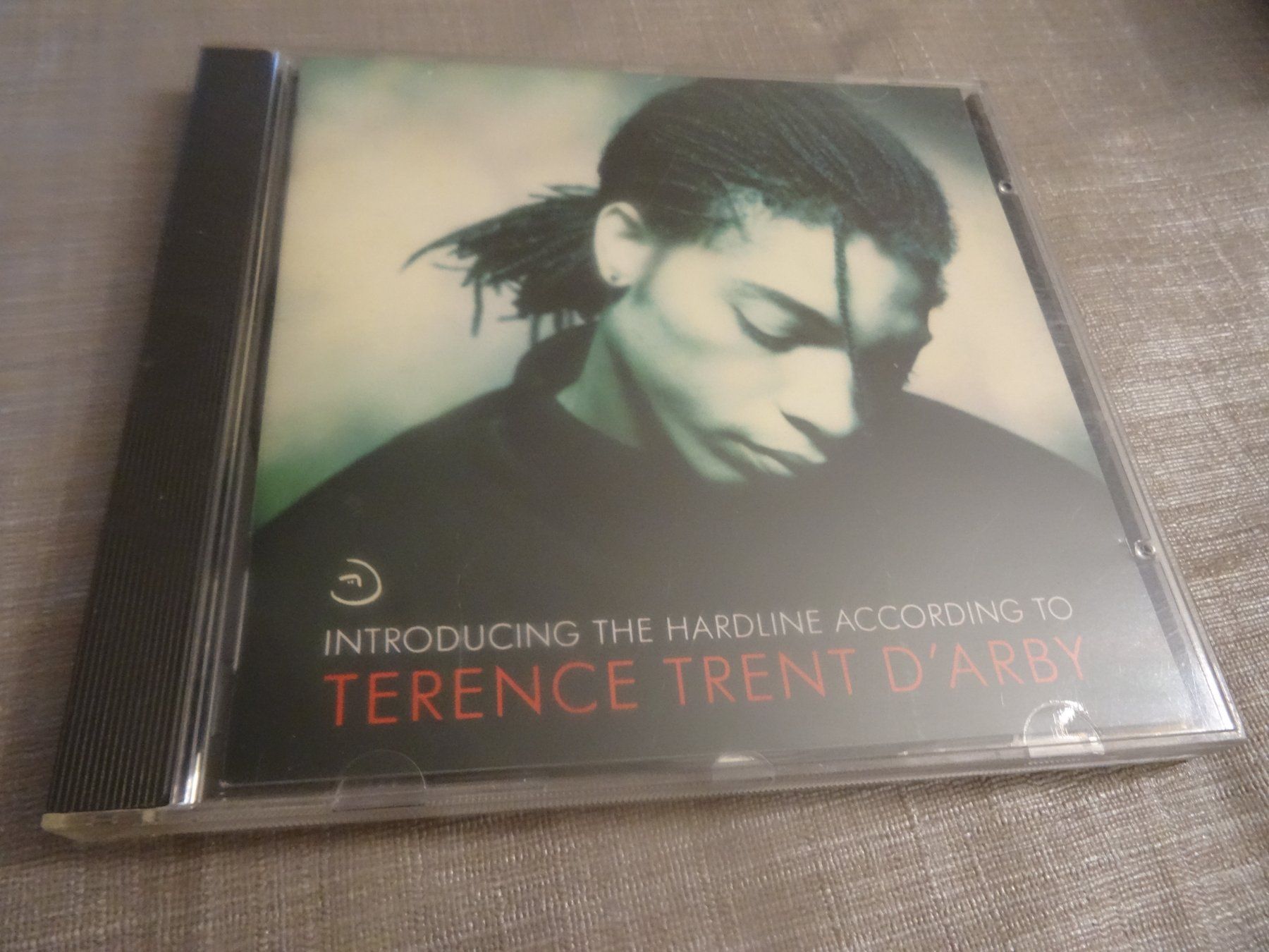 CD: Terence Trent D'Arby CD – Introducing – Usato da Olten venduto da Disc-Ausverkauf
