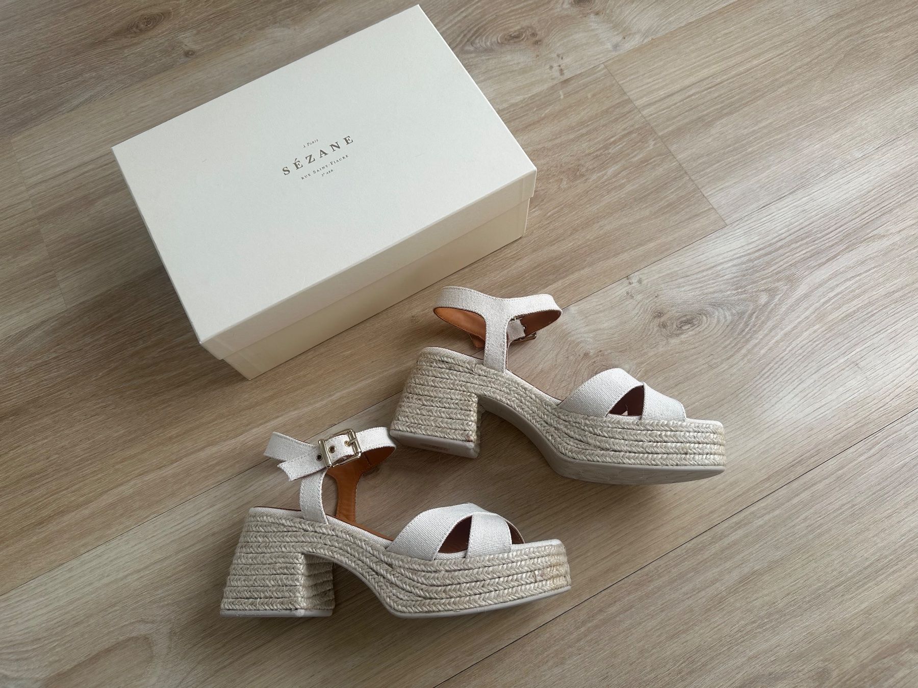 Sezane Scarpe da donna: Manon Espandrilles von Sézane – Nuovo (secondo la descrizione) da Einsiedeln venduto da bet_6nlq 3