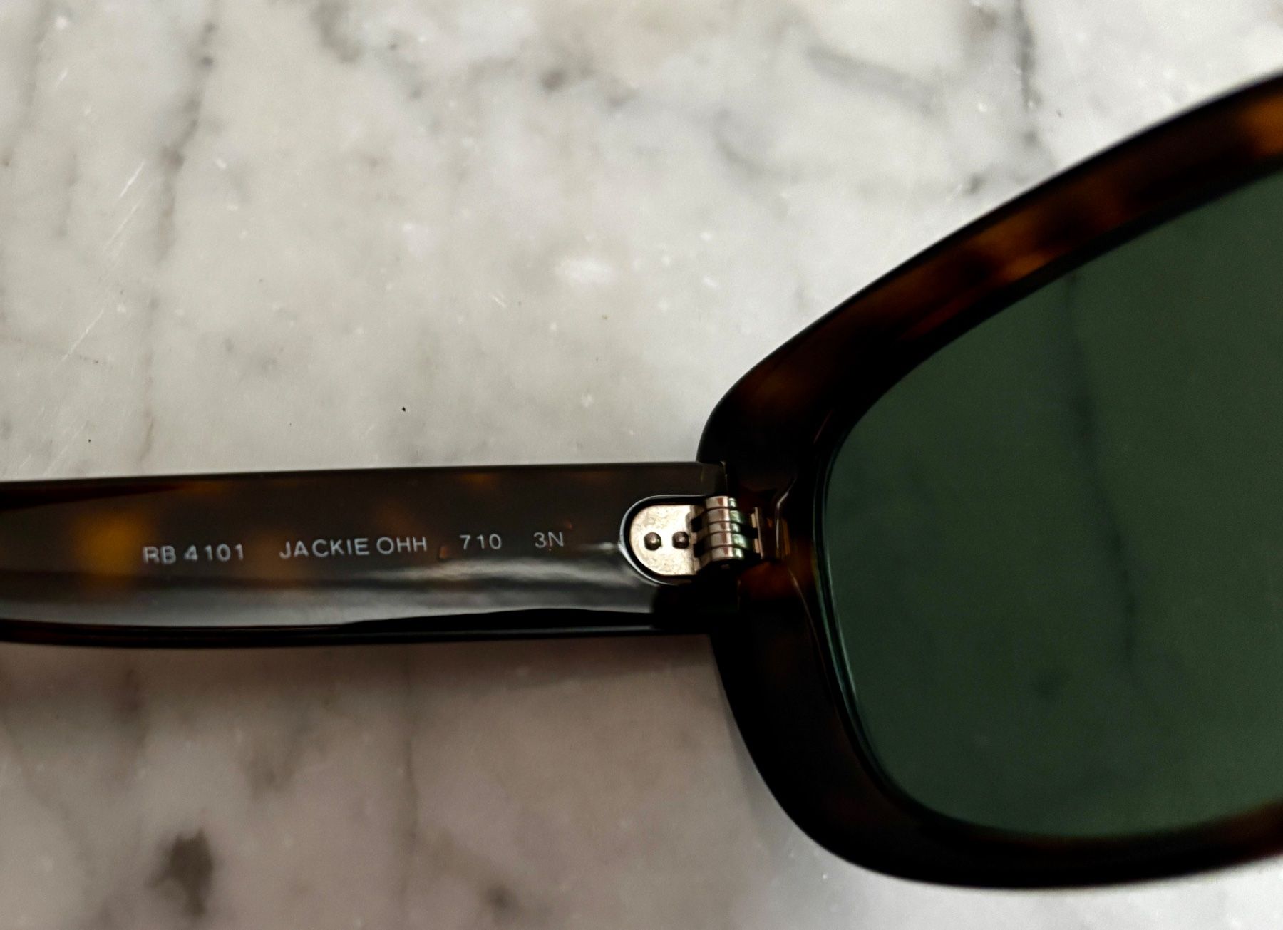 Ray-Ban Brillen & Gläser: Sonnenbrille Ray-Ban Jackie OOH – Gebraucht aus Wettingen von blicklicht 4