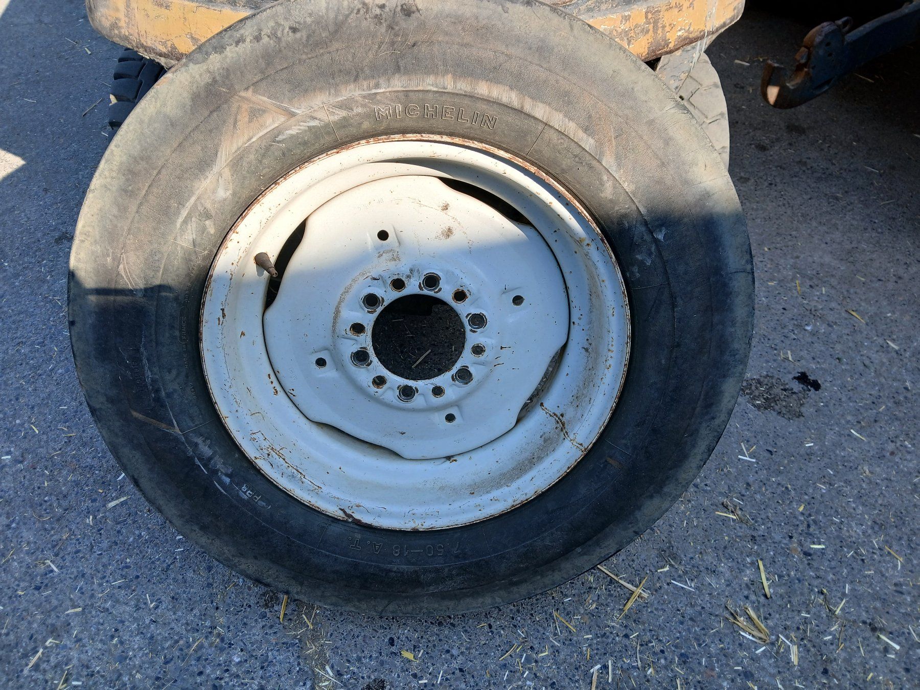 Ford Pneumatici & Ruote complete: Rad zu Forde Traktor – Usato da Hagendorn venduto da Biit02
