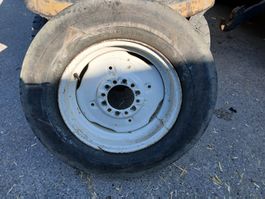 Rad zu Forde Traktor