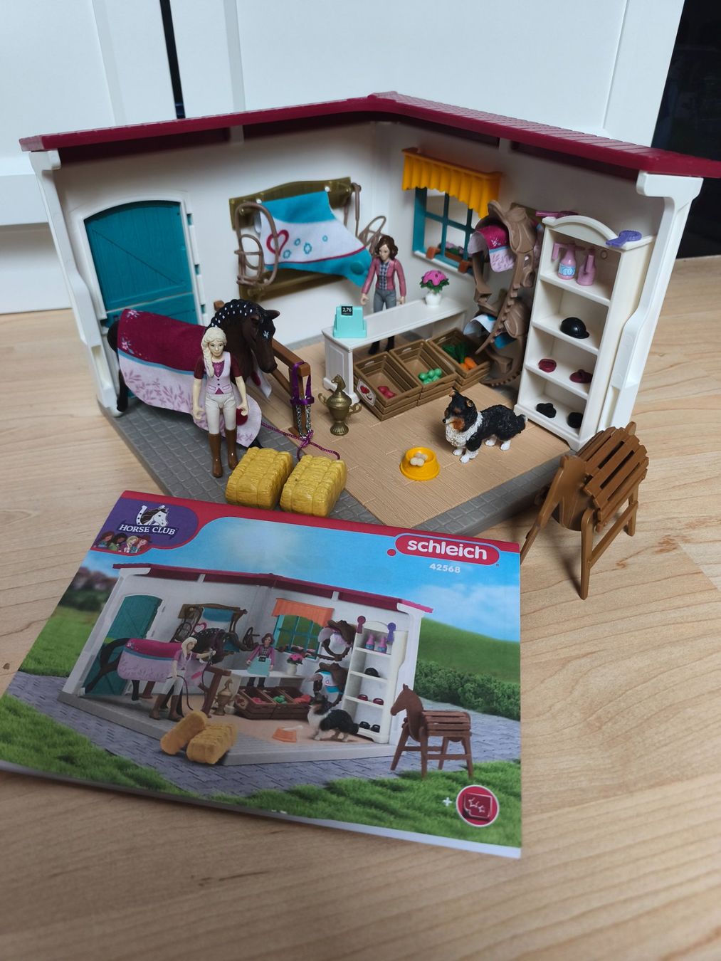 Schleich Giocattoli: Schleich Reitshop 42568 – Usato da Kernenried venduto da Daniela1984