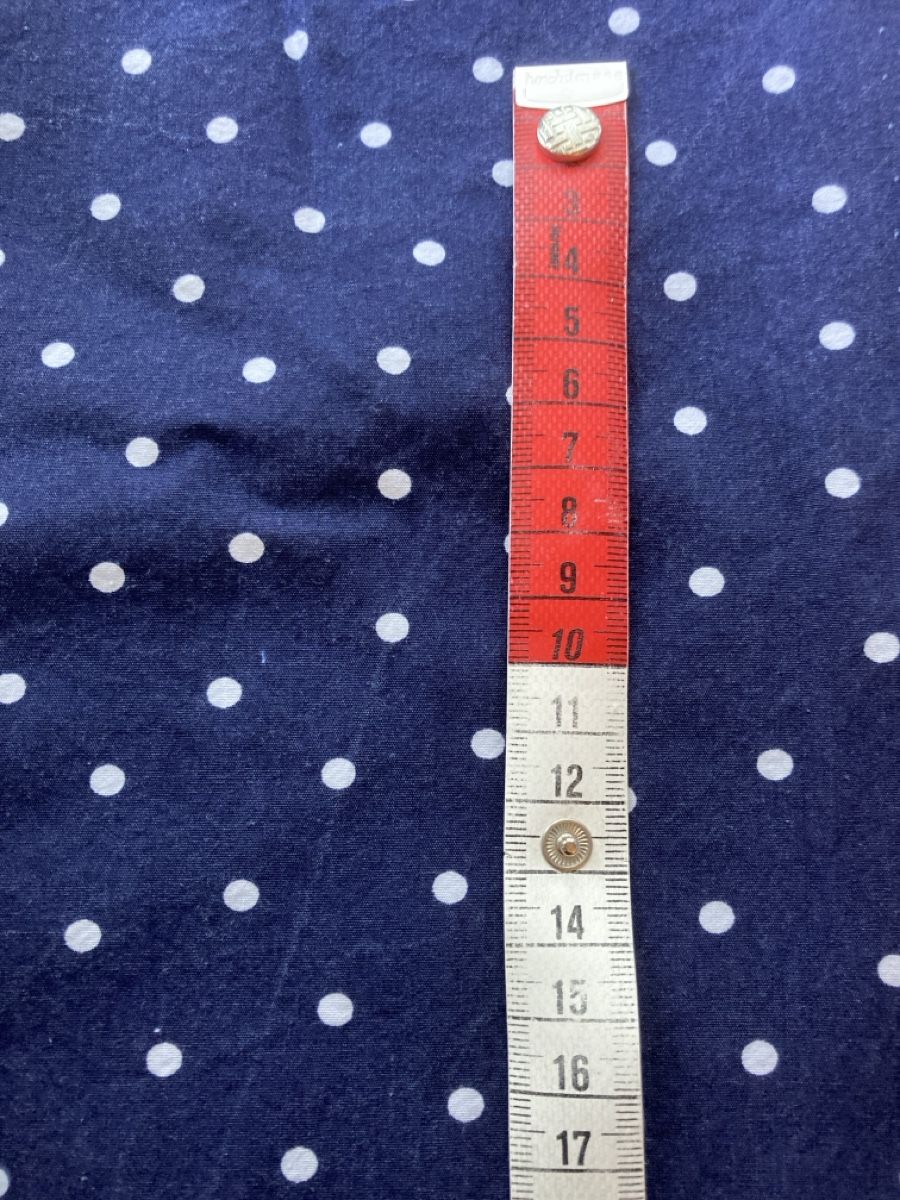 Tessuti: Coupon tissu coton 200x140cm – Usato da Corcelles-Chavorn venduto da Pebble10