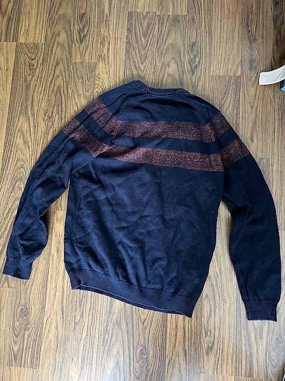Maglioni & Felpe: Angelo Litrico Pullover, Grösse M, guter Zustand – Usato da Fällanden venduto da fai_n5tr 2