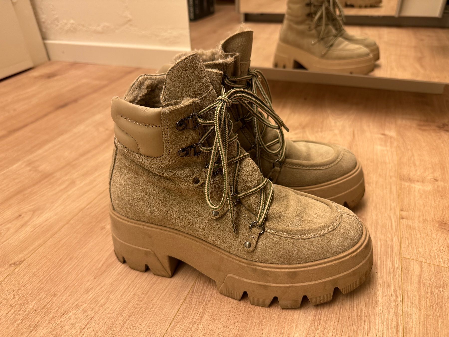 Marc O'Polo Damenschuhe: Winterstiefel mit Wolle, Gr. 37 – Gebraucht aus Adliswil von NidB 2