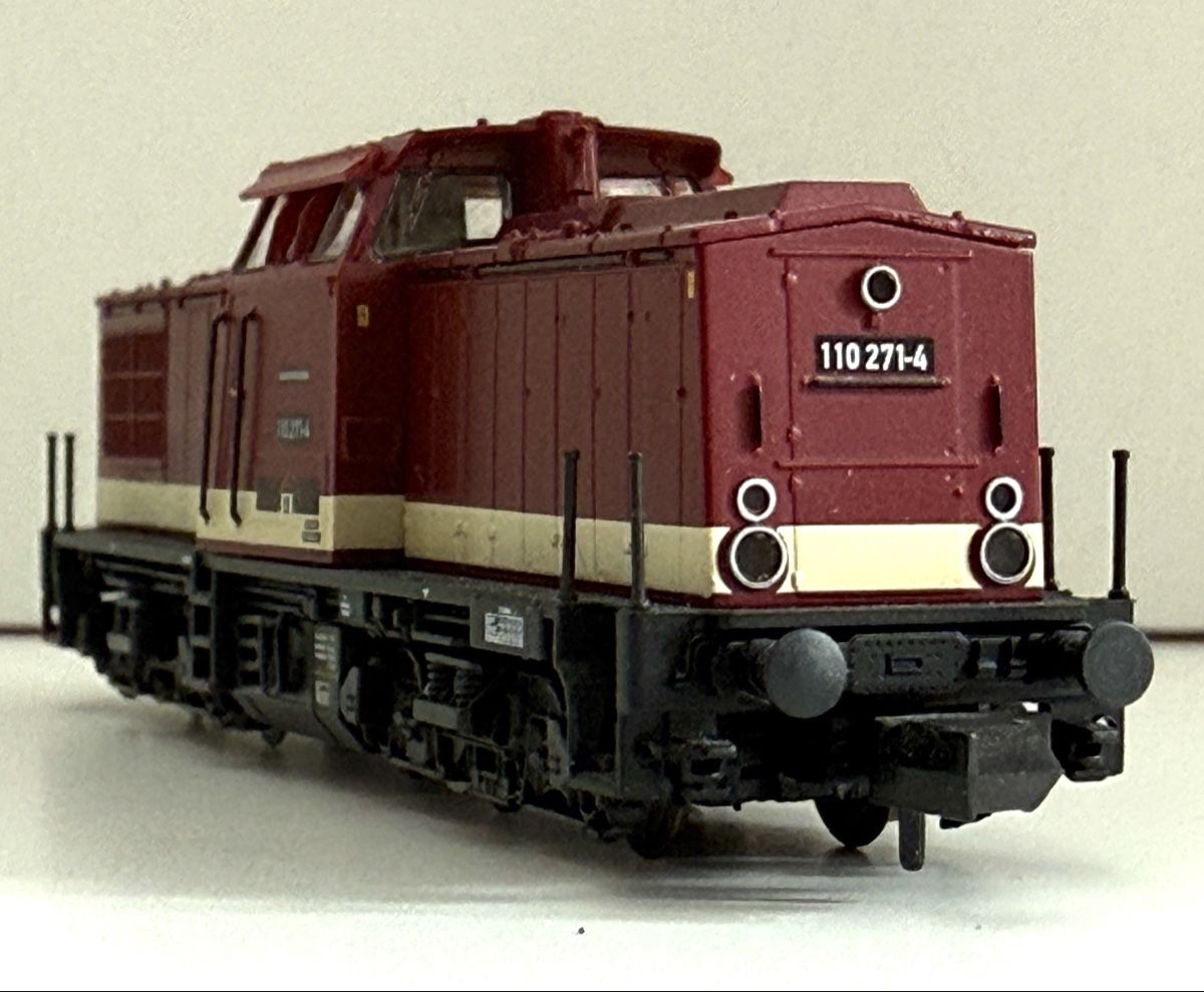 Fleischmann Modellini di ferrovie: Diesellokomotive BR 110 der DR – Usato da Basel venduto da Juland 4