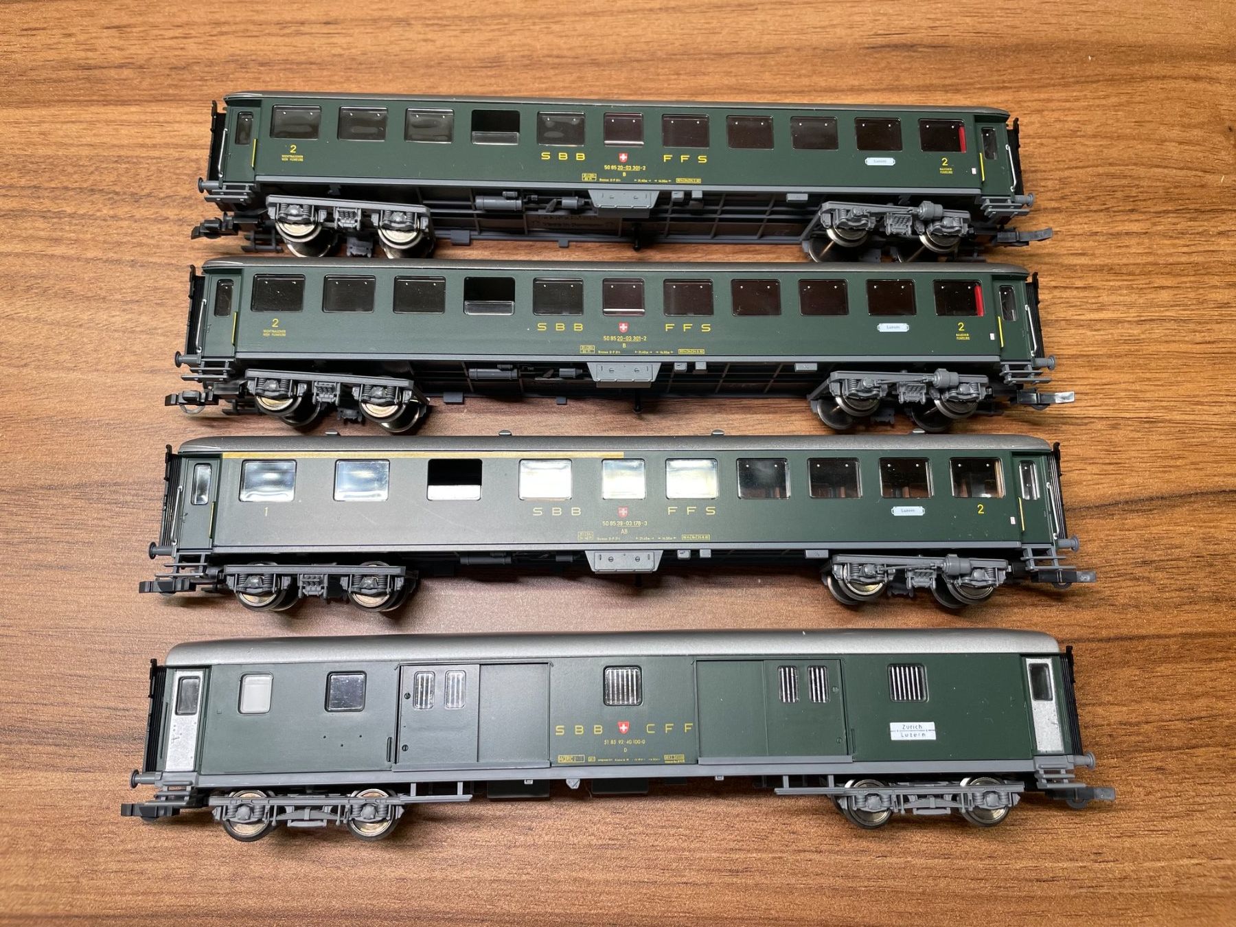 Fleischmann Modellini di ferrovie: Fleischmann 4x Stahlwagen der SBB in DC – Usato da Villmergen venduto da Mfritz 1