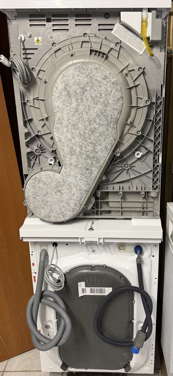 Electrolux Lavatrici: Electrolux Waschturm 9Kg A+++ Bj:2023 – Nuovo (secondo la descrizione) da Kilchberg ZH venduto da Rei_9 9