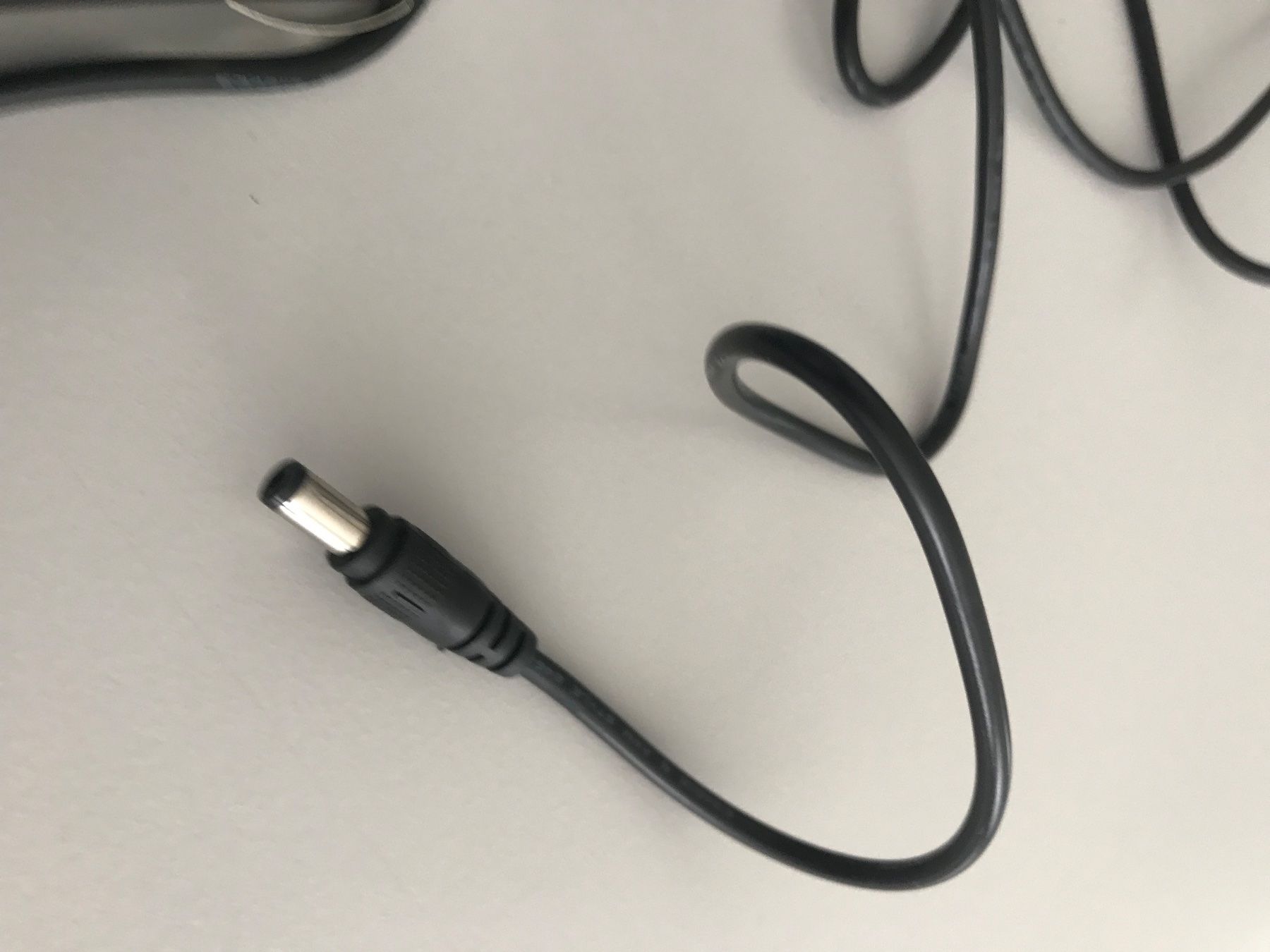 Cavi: Auto Zigarettenanzünder Kabel – Usato da Lausanne venduto da opi_92cn 5