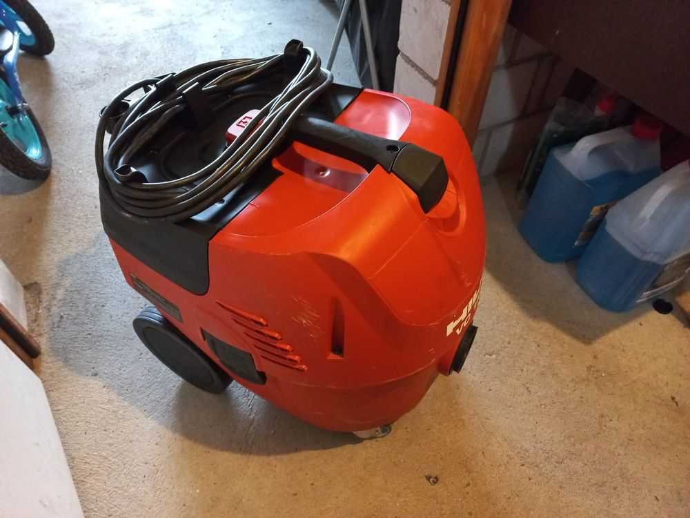 HILTI VC 1256 Nass und Trockensauger Kaufen auf Ricardo