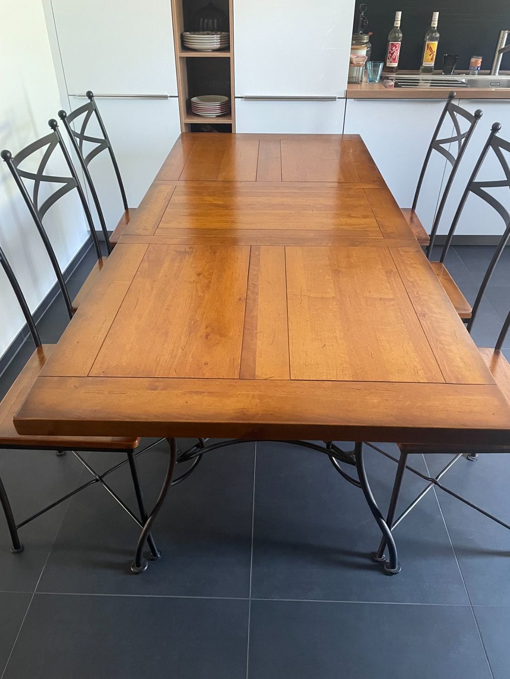 Set di tavolo e panche: Table de salle à manger avec chaises – Usato da Onex venduto da lul_wjz2 5