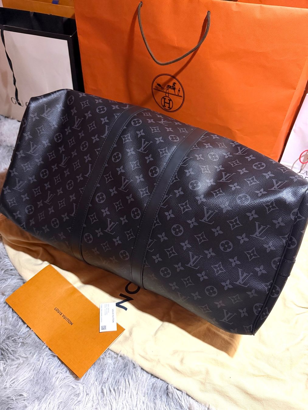 Louis Vuitton Taschen: Louis Vuitton Keepall 55 – Gebraucht aus Epalinges von Forex.master 3