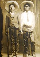 Fotografie Lateinamerika, 2 Pistoleros