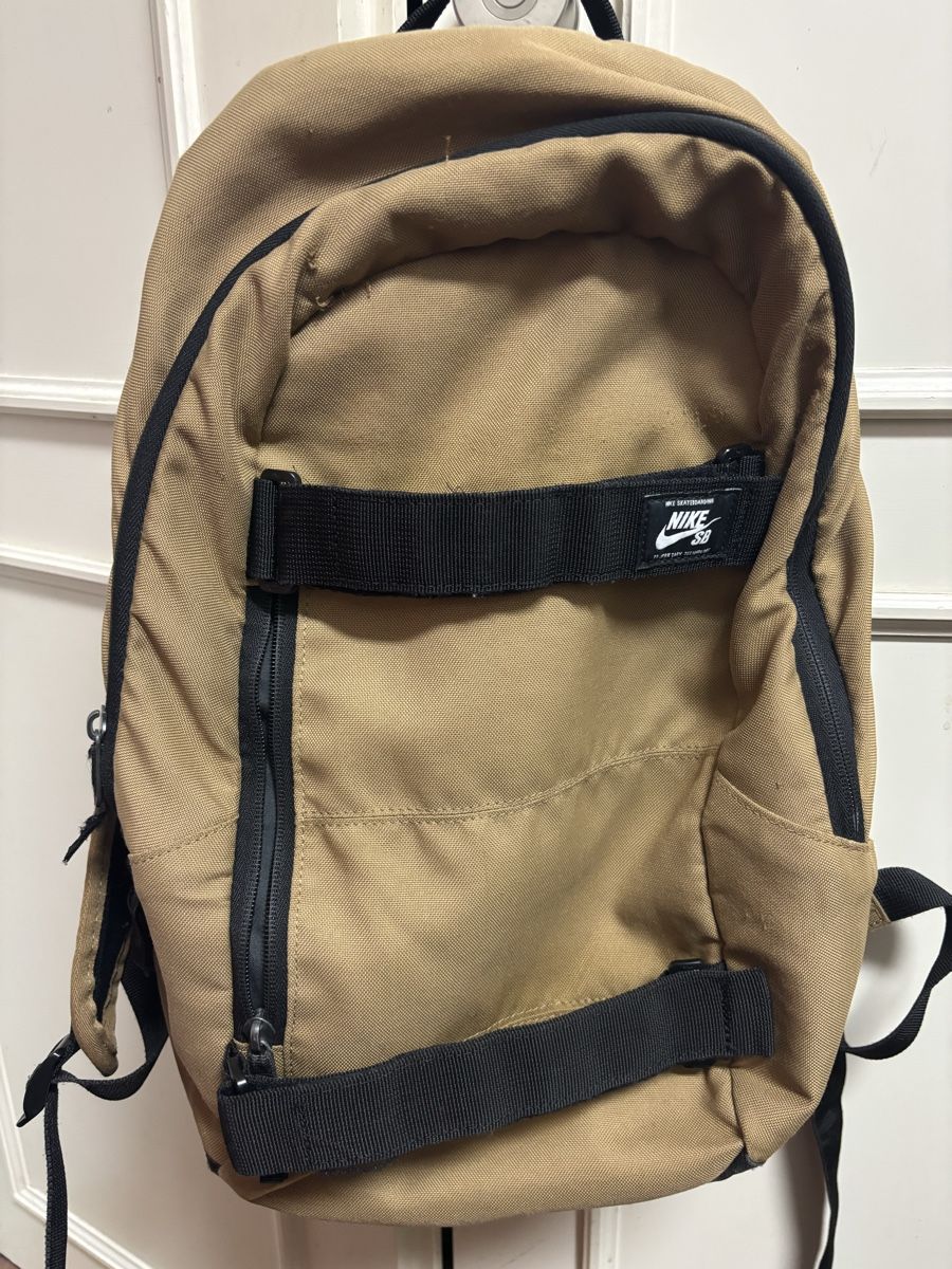 Nike Zaini: NIKE SB Backpack  – Usato da Morges venduto da Brunocunha05