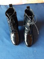 Schwarze Cube Lackstiefeletten, Gr. 41, neuwertig!