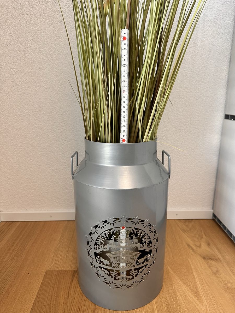 Tutte le decorazioni: Deko Milchkanne mit Pflanze – Usato da Kerzers venduto da Bru_schee