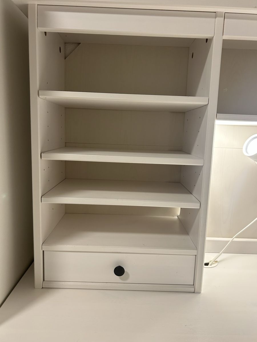 Ikea Scrivanie: Pult Idanäs IKEA – Usato da Bremgarten AG venduto da mix_rsl7 1