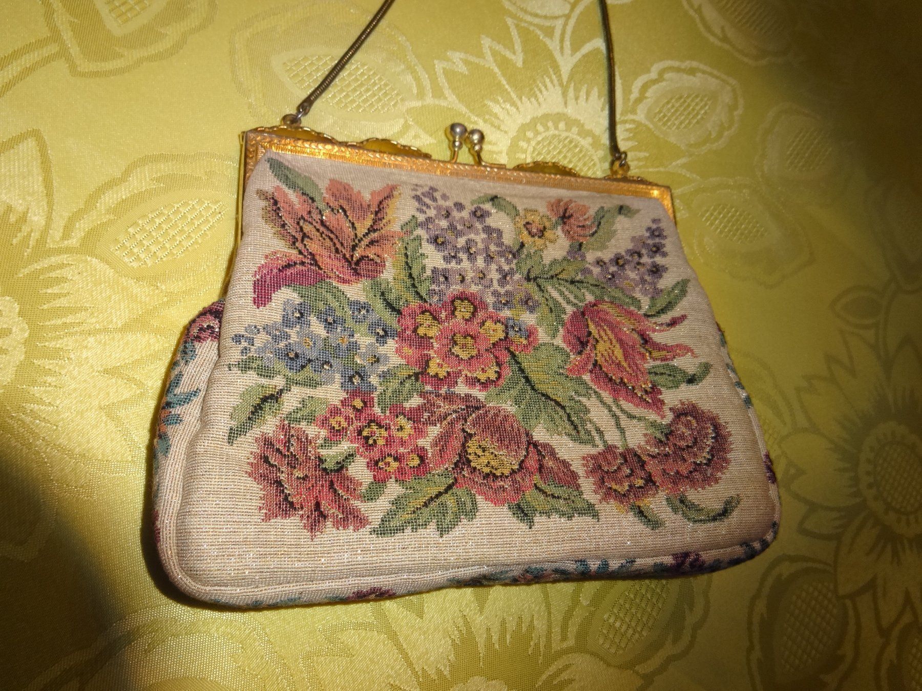 Borse da donna: Petit sac de soirée brillant – Nuovo e nell'imballaggio originale da Biel/Bienne venduto da milamila02 2