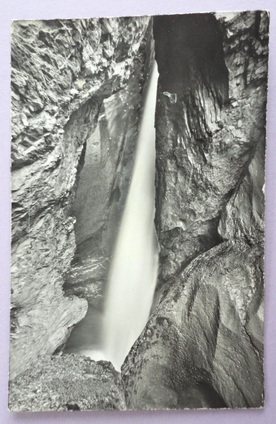 Cartoline postali: Lauterbrunnen, Trümmelbach 3. Fall – Difettoso da Fétigny venduto da Billy2miny