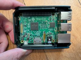 Raspberry Pi 3 Model B + Lcd screen