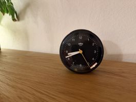Braun Wecker BC01 schwarz analog guter Zustand