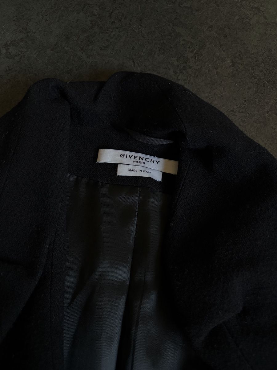 Givenchy Giacche: Blazer Givenchy mit Volant Grösse 38 – Usato da Zürich venduto da megastored 2