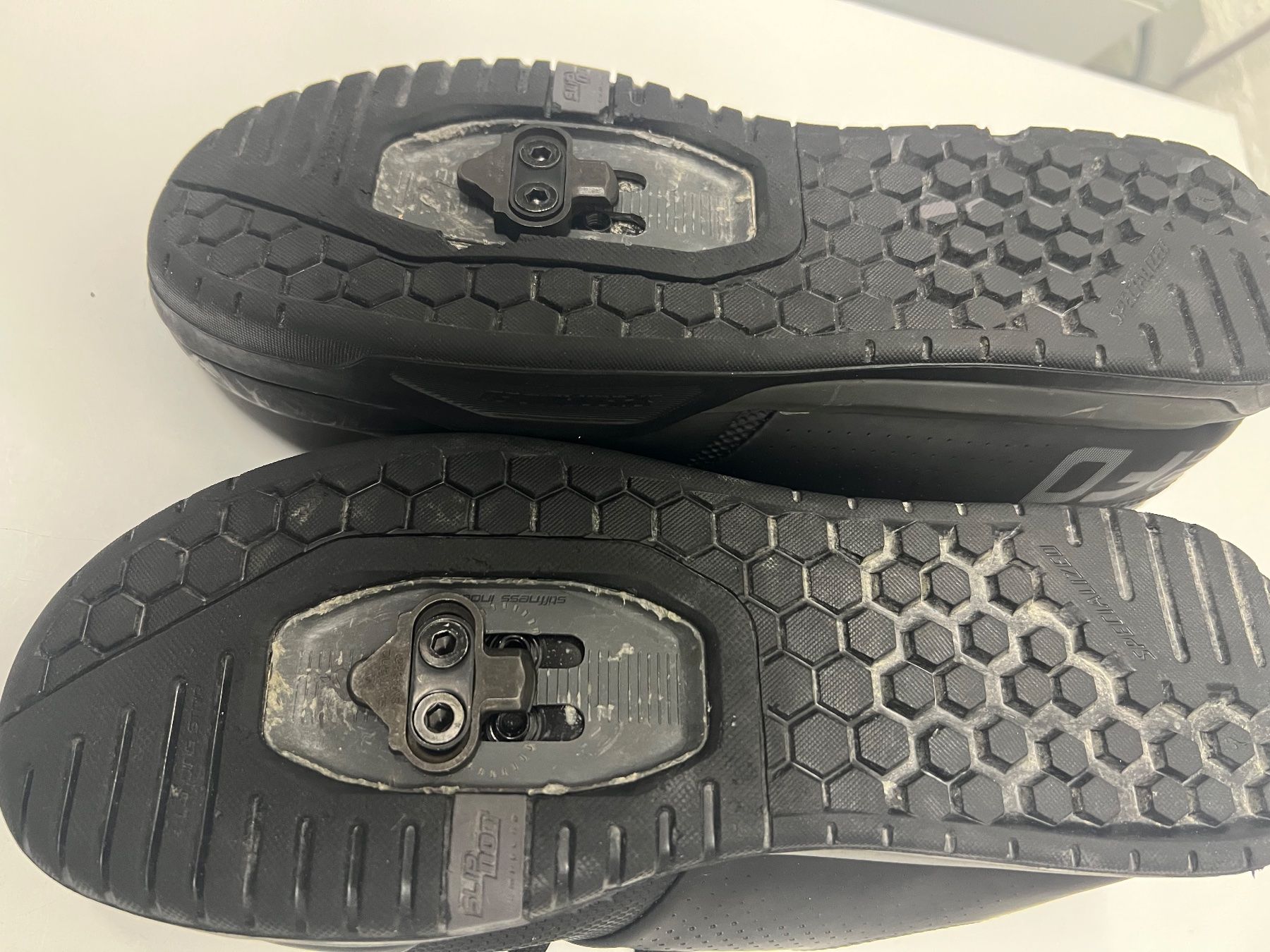 Specialized Herrenschuhe: Specialized 2fo 42 – Gebraucht aus Mézières VD von pourkwapa7 3
