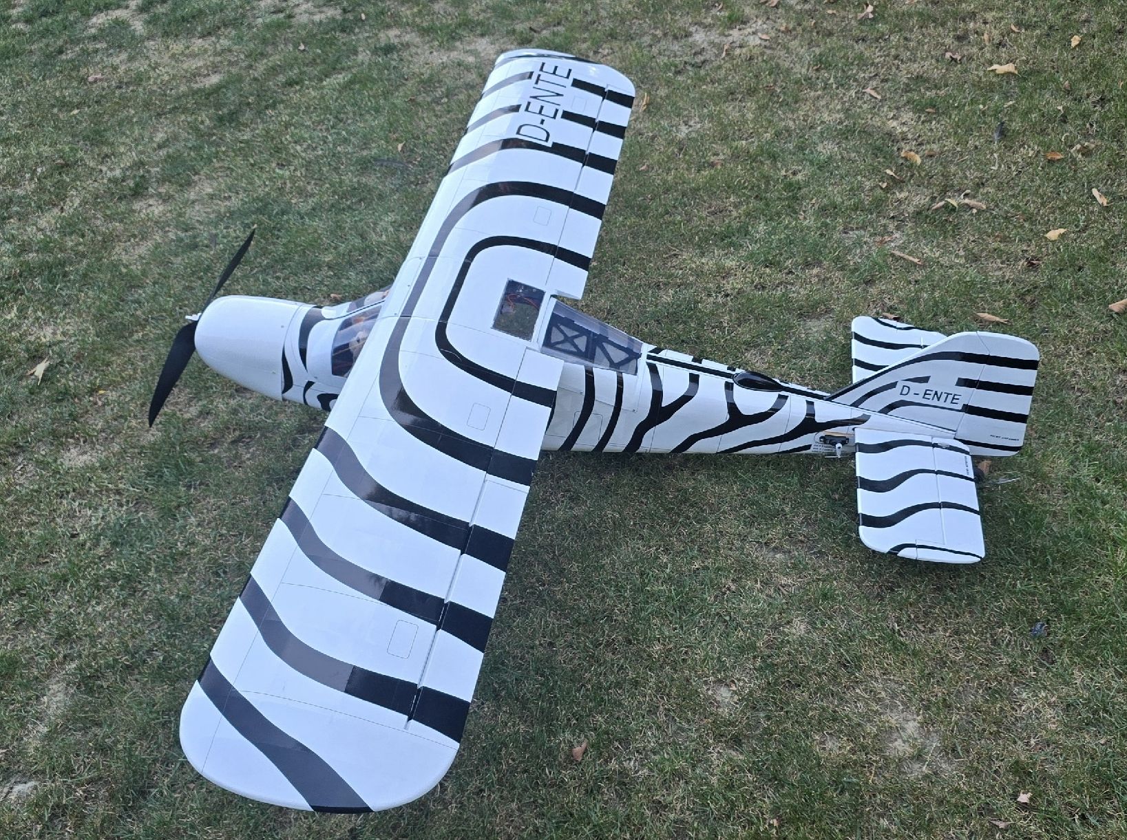 RC Kits de montage: VQ Modell Do28 – D'occasion à Dottikon par Easyrider81 1