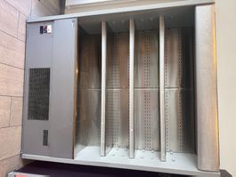 Gebrauchte Kühl-/Verkaufsvitrine zu verkaufen
